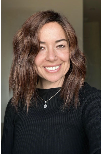 Wavy Textured Bob Wig Left Side View | HD Synthetic | 12” Lace Front + Mono Top | Heat-Friendly | Brunette Blend | Avg Cap