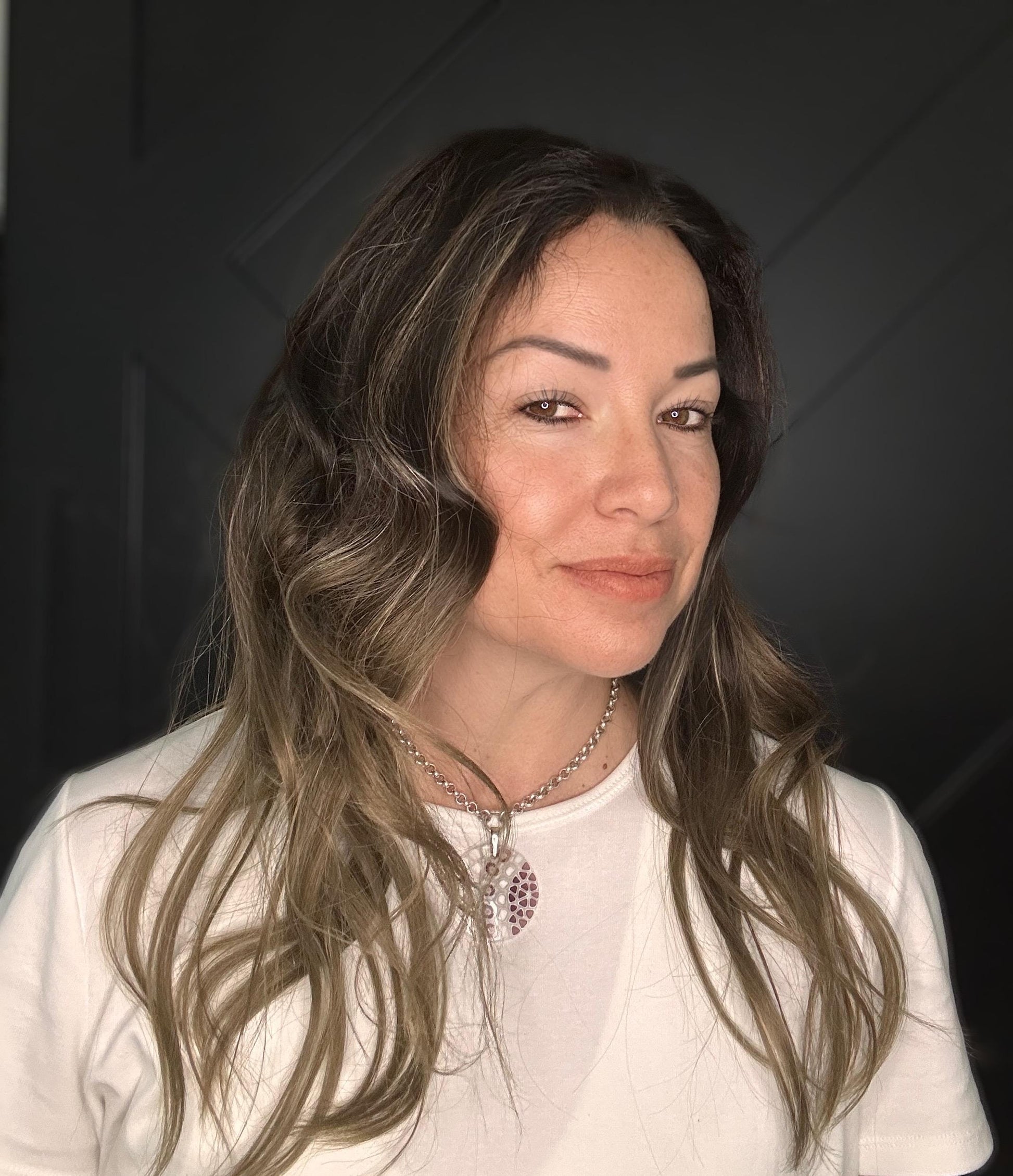 TESSA 22 Custom-Made Premium 9x9 Silk Topper | Layered Remy Human Hair | 180% Density | 22”