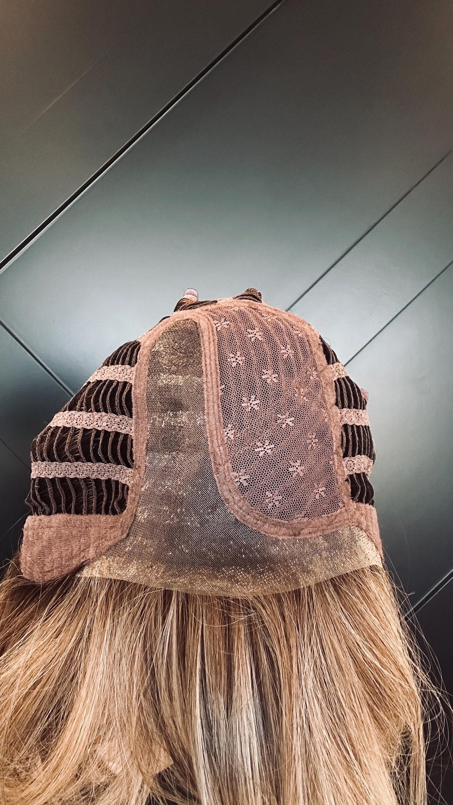 VALENCIA Belle Tress City Collection Dark Brown with HL