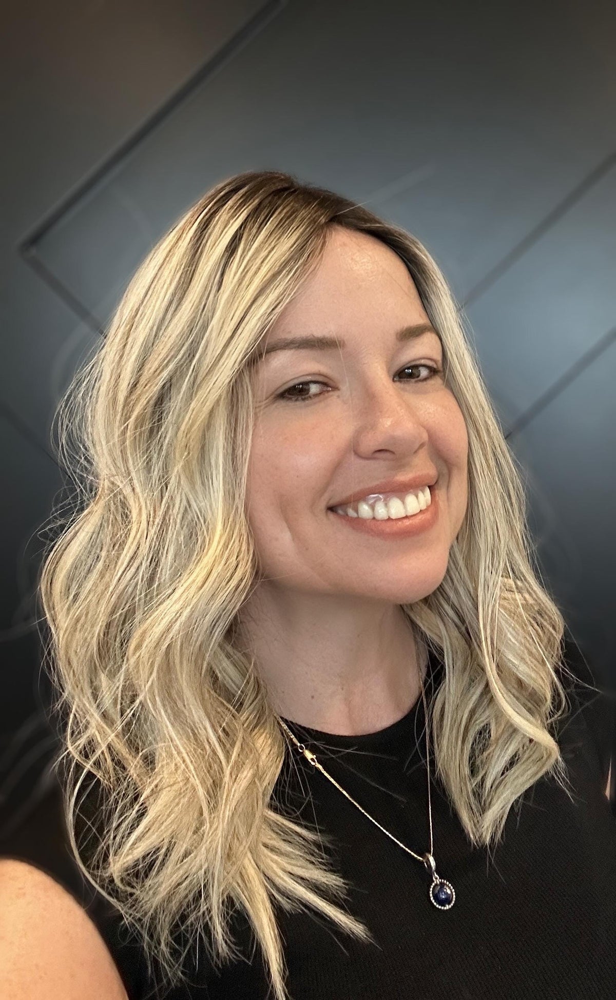 AMANDA Premium European Human Hair Wig – 16” | Silk Top + 0.5” x 6 Lace Front | Medium Density | Natural Blonde Balayage Final sale