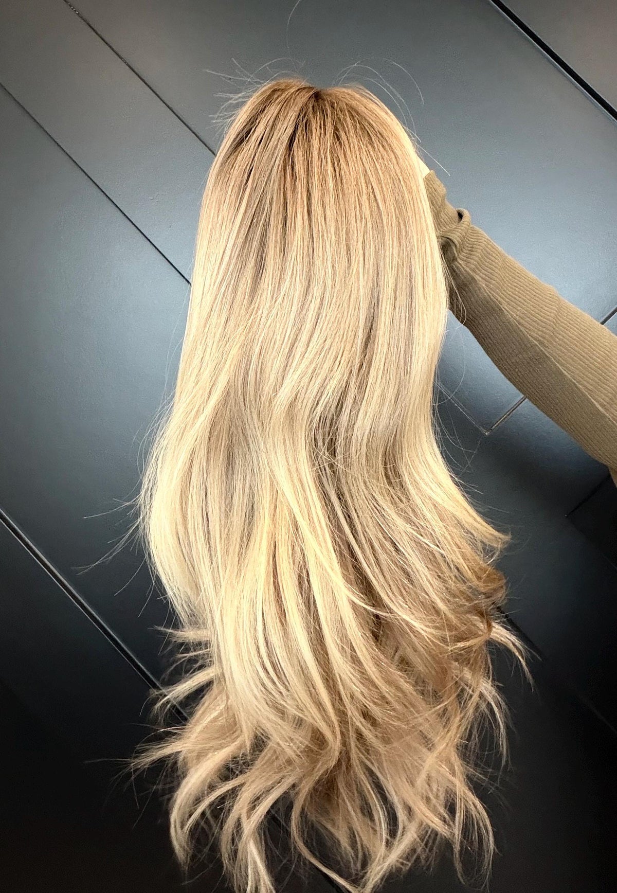 LEEN Layered Brazilian Virgin Human Hair Wig | Medium Density 5x5.5” Lace Top Wig | Honey Bronde | 18”-26” Bleached Knot
