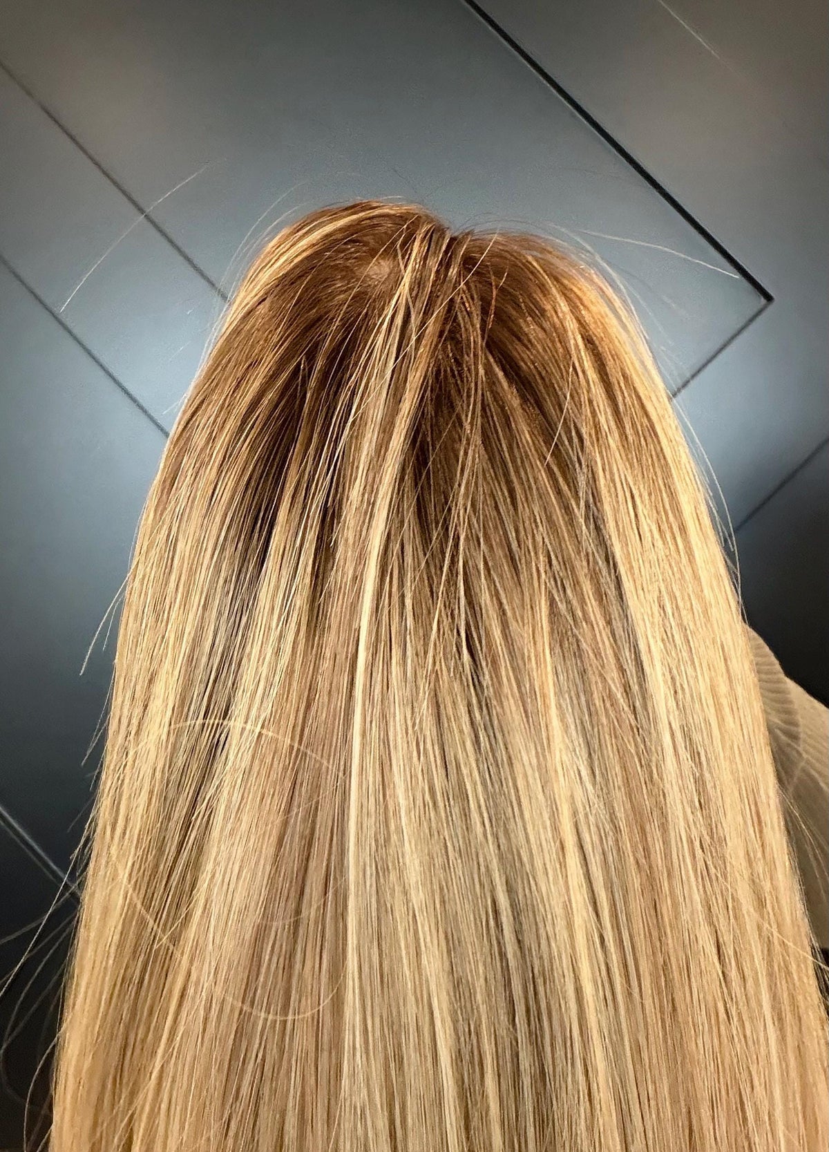 AMIRA Layered Brazilian Virgin Human Hair Wig | Medium Density 5x5.5” Lace Top Wig | Desert Honey Balayage | 14” Bleached Knot