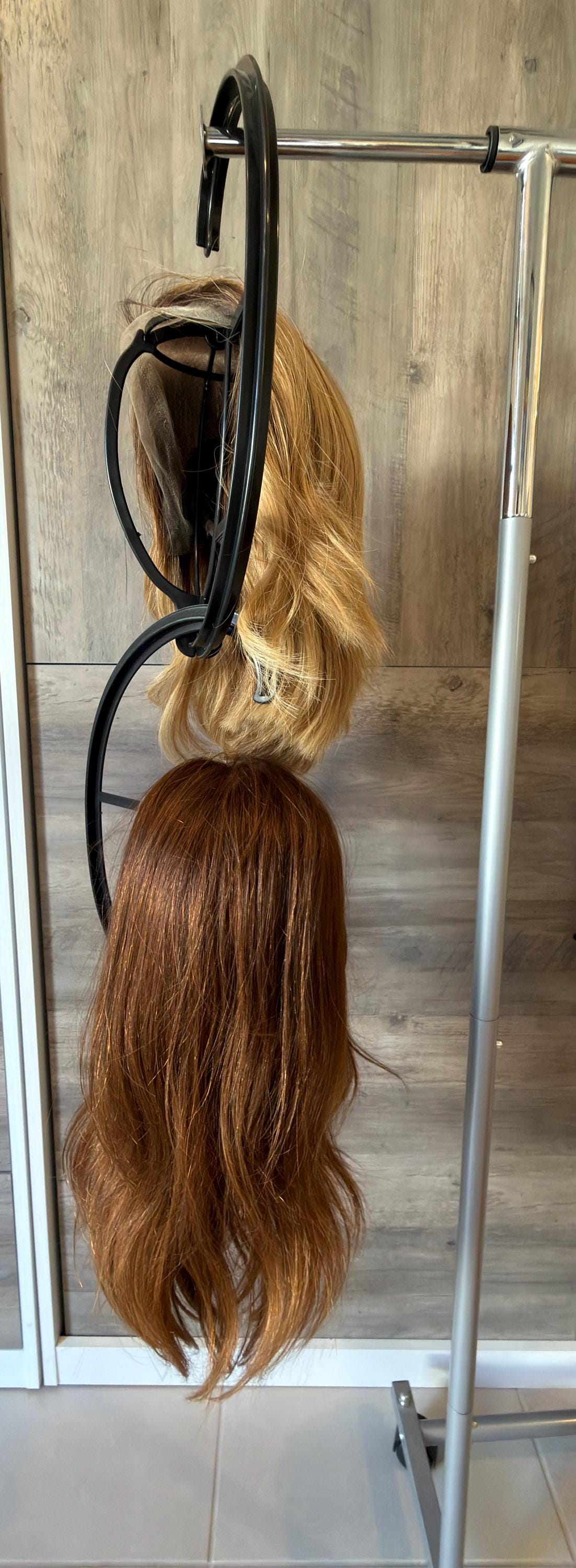 ONE Wig Hanger for Storage & Drying | Wig Holder for Human Hair and Synthetic Wigs | Space Saving Wig Organizer | Wig Not Included