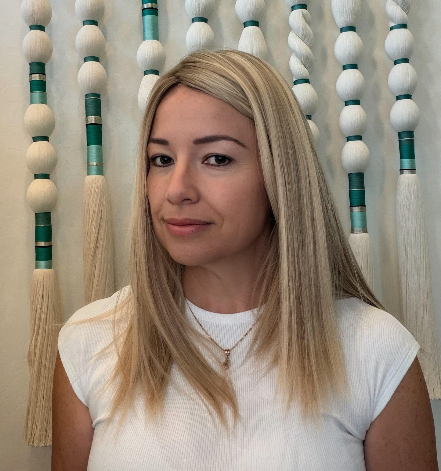 PUDDING 18" 8x8 topper 4x4 Silk Top Human Hair Topper – Ashy Blonde with Highlights | | Realistic Scalp Look | Brazilian Remy Human Hair