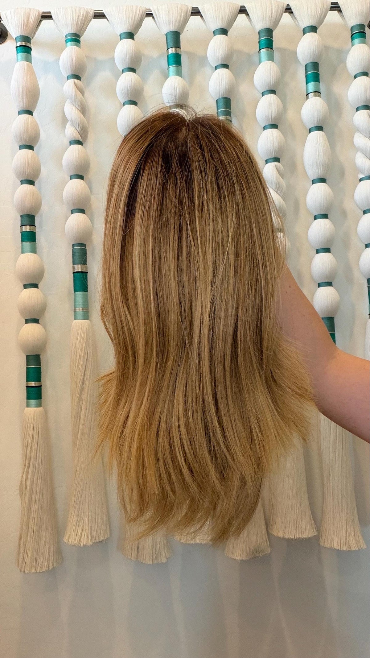 MELCOCHA Layered Brazilian Remy Human Hair Wig | Natural Density Lace Top Wig | 16 Golden Blonde light brown root