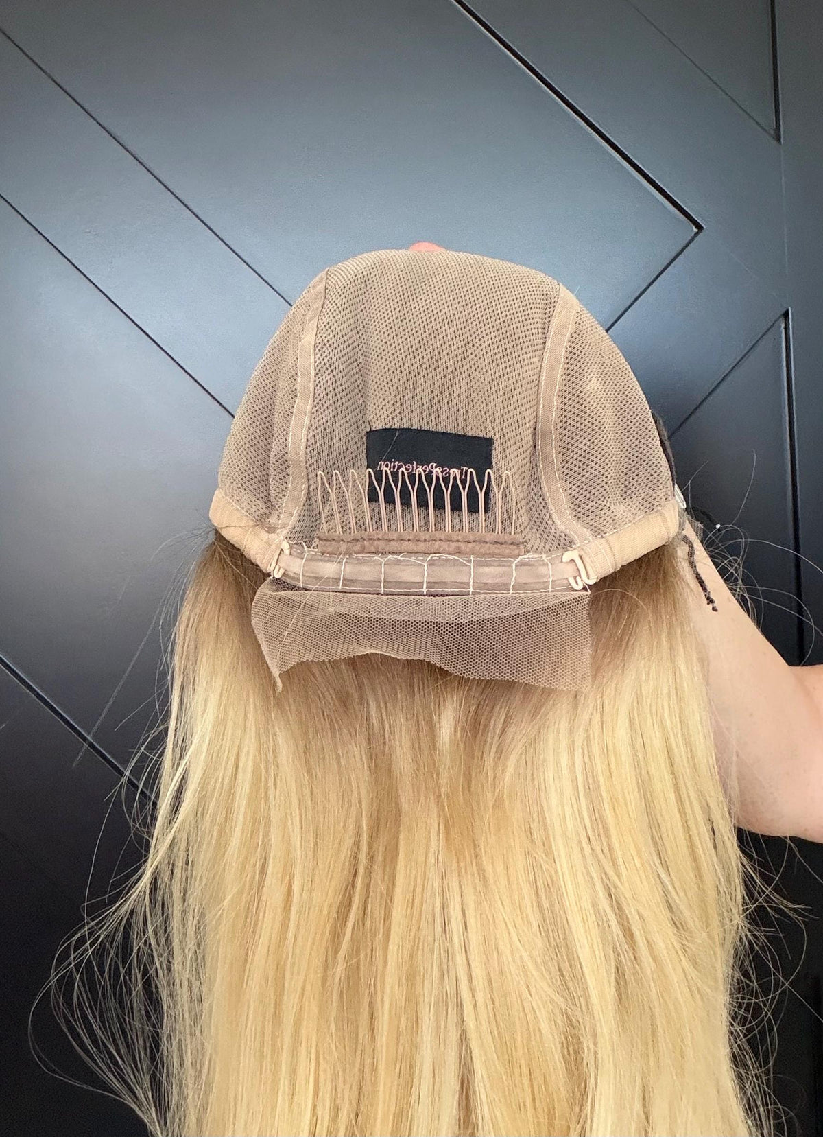 KIMMY Remy Human Hair Wig | HD Lace Front Wig | Blonde Balayage with Shadow Root | Bleached Knots | Natural Frontal Natural Density 26-32”