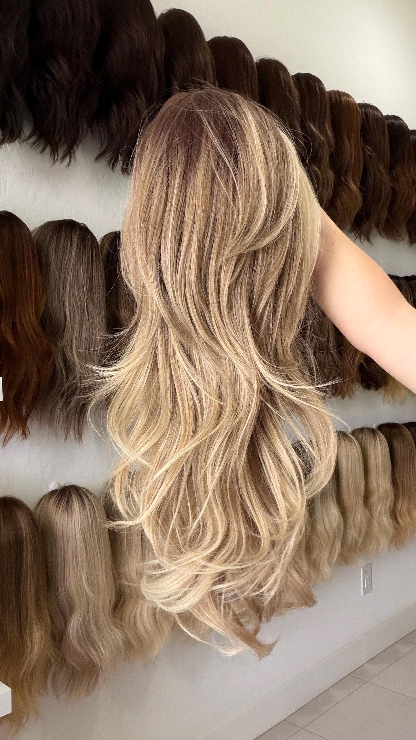 30" Lace Front Wig – Heat-Resistant Futura Fiber, Highlight Blonde Balayage Natural density Layered Haircut customization available CONDESA