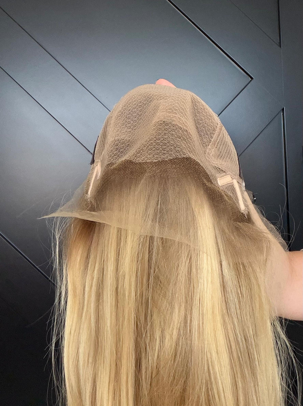 KIMMY Remy Human Hair Wig | HD Lace Front Wig | Blonde Balayage with Shadow Root | Bleached Knots | Natural Frontal Natural Density 26-32”