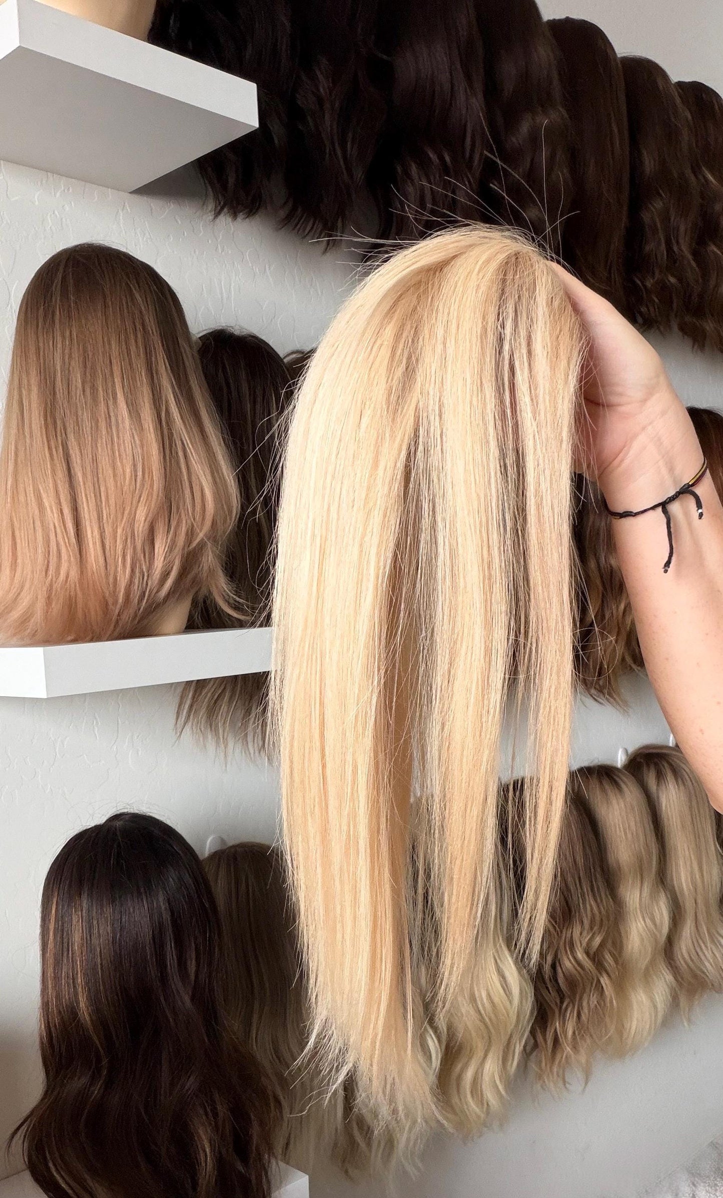 GELATINA 5x6”” Remy Human Hair Topper 16” monofilament top| Low Density | Blonde with Highlights