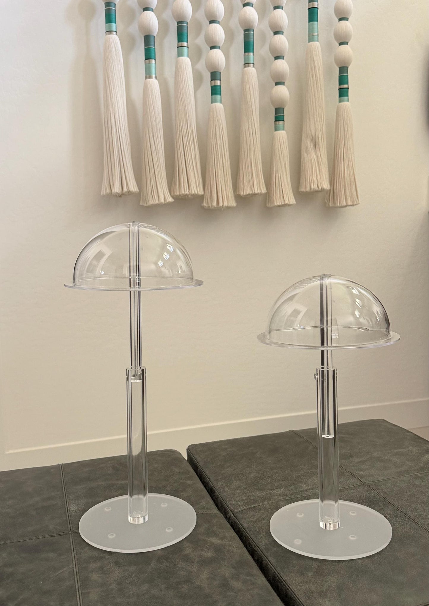 ONE Piece Wig acrylic stand for Storage & Drying | Holder for Human Hair and Synthetic Wigs | Space Saving Wig Organizer | Wig Not Included