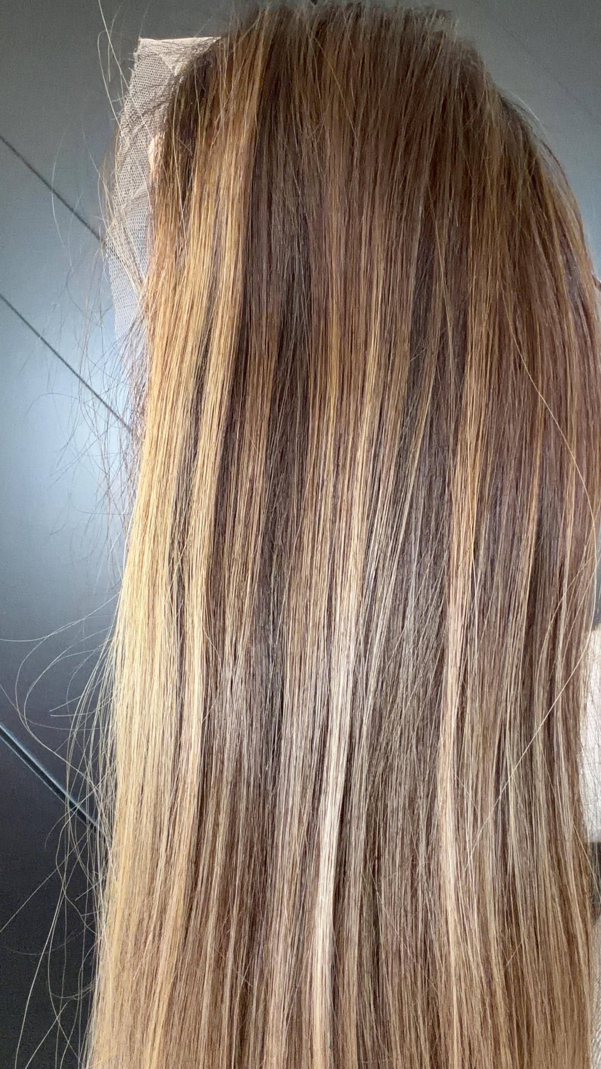 VEDATRI Layered Brazilian Remy Human Hair Wig | Natural Density 13x6 Lace Front Wig | Warm balayage Vtabs | 26-32” Bleached Knots